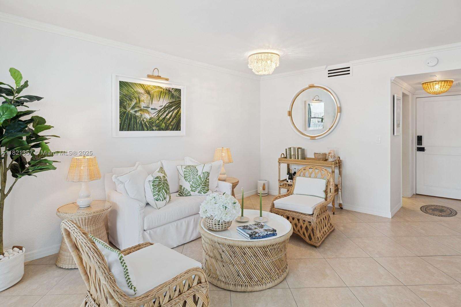 Triton Tower at 2899 Collins Ave, Miami Beach, FL 33140 - For Rent photo 8
