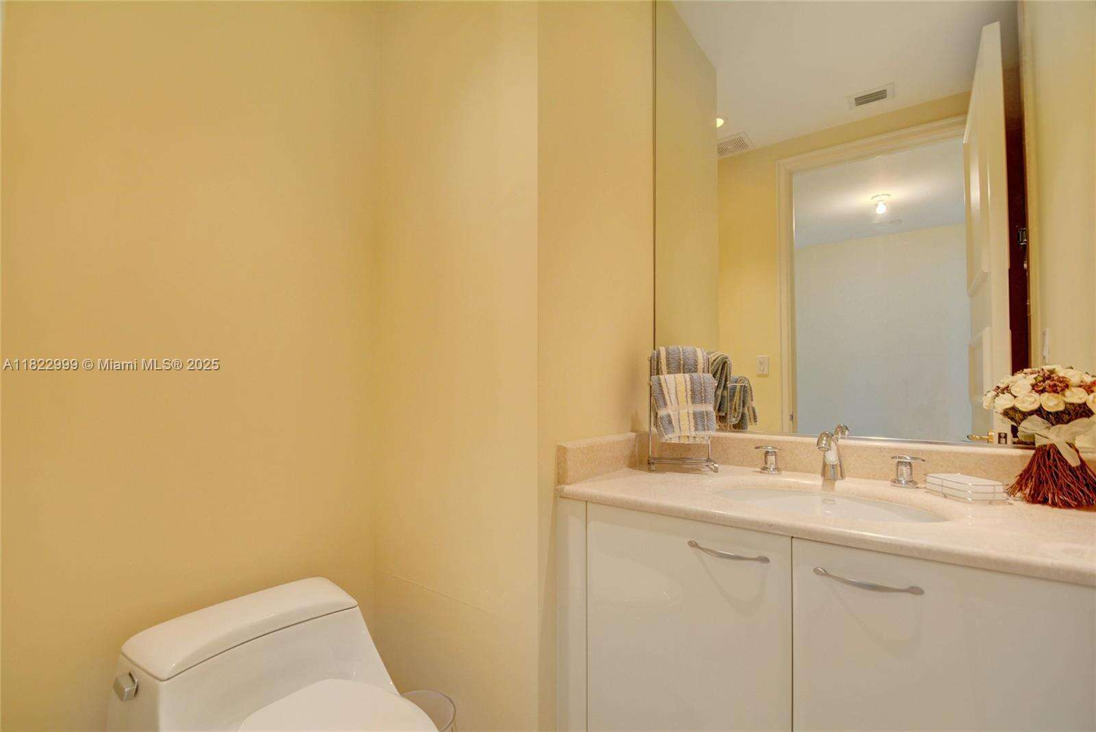 Porto Vita North at 20155 38 Ct, Aventura, FL 33180 - For Rent photo 44