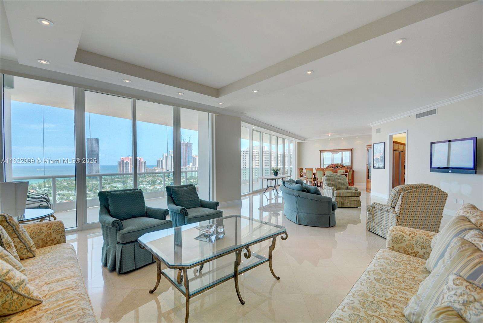 Porto Vita North at 20155 38 Ct, Aventura, FL 33180 - For Rent photo 8