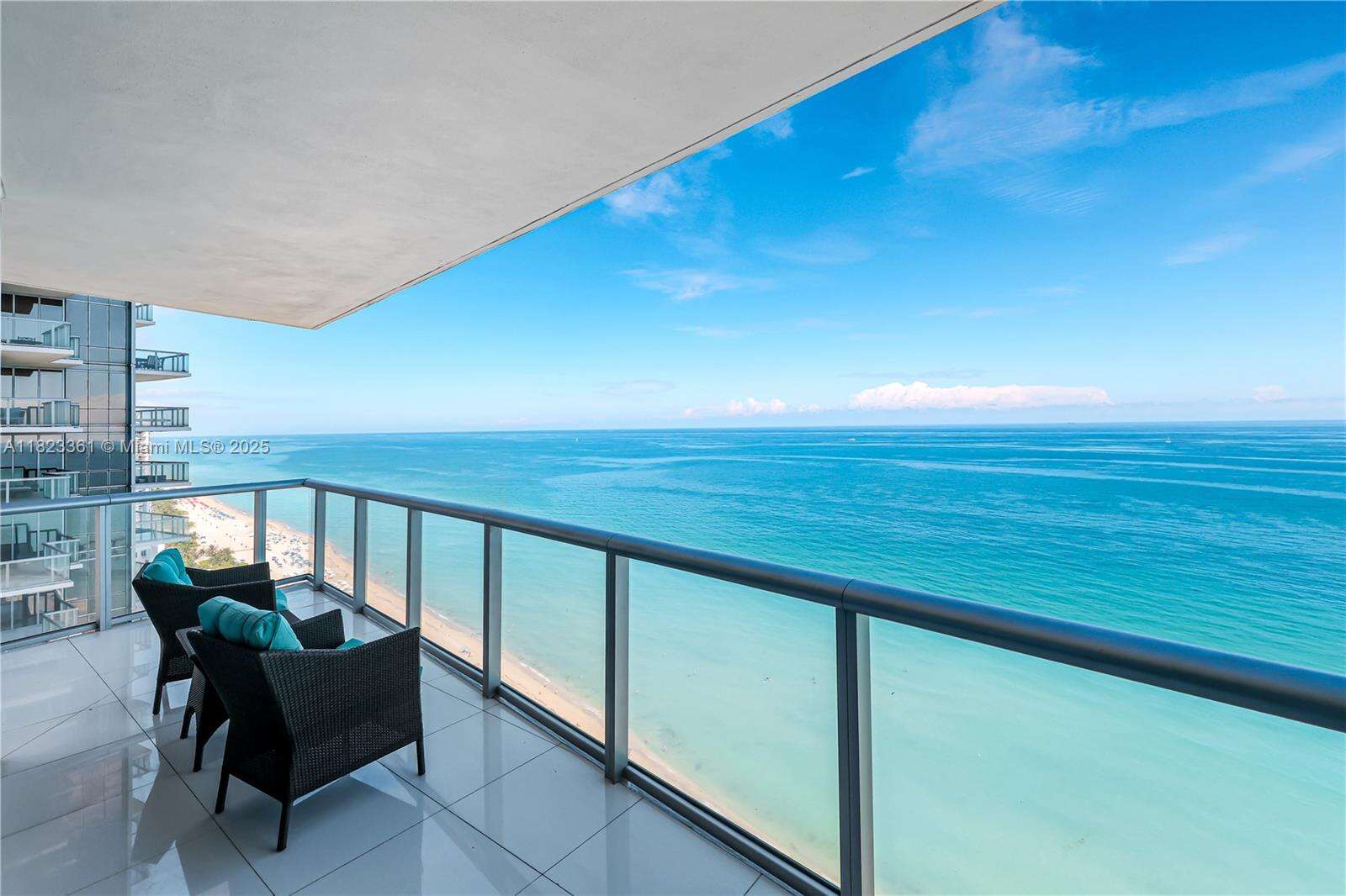 Jade Beach at 17001 Collins Ave, Sunny Isles Beach, FL 33160 - For Rent photo 11