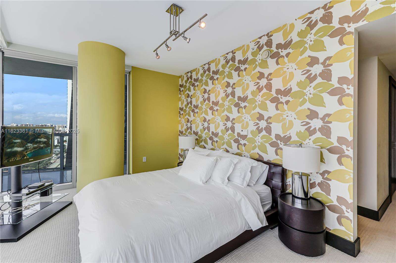 Jade Beach at 17001 Collins Ave, Sunny Isles Beach, FL 33160 - For Rent photo 20