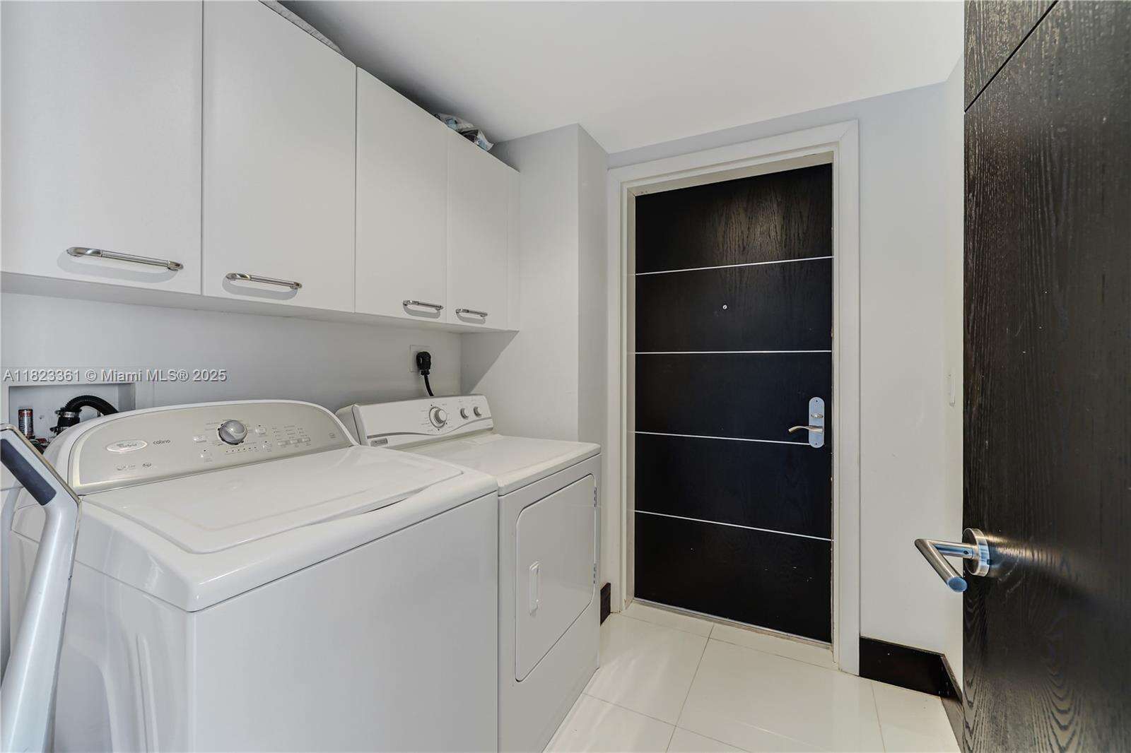 Jade Beach at 17001 Collins Ave, Sunny Isles Beach, FL 33160 - For Rent photo 33