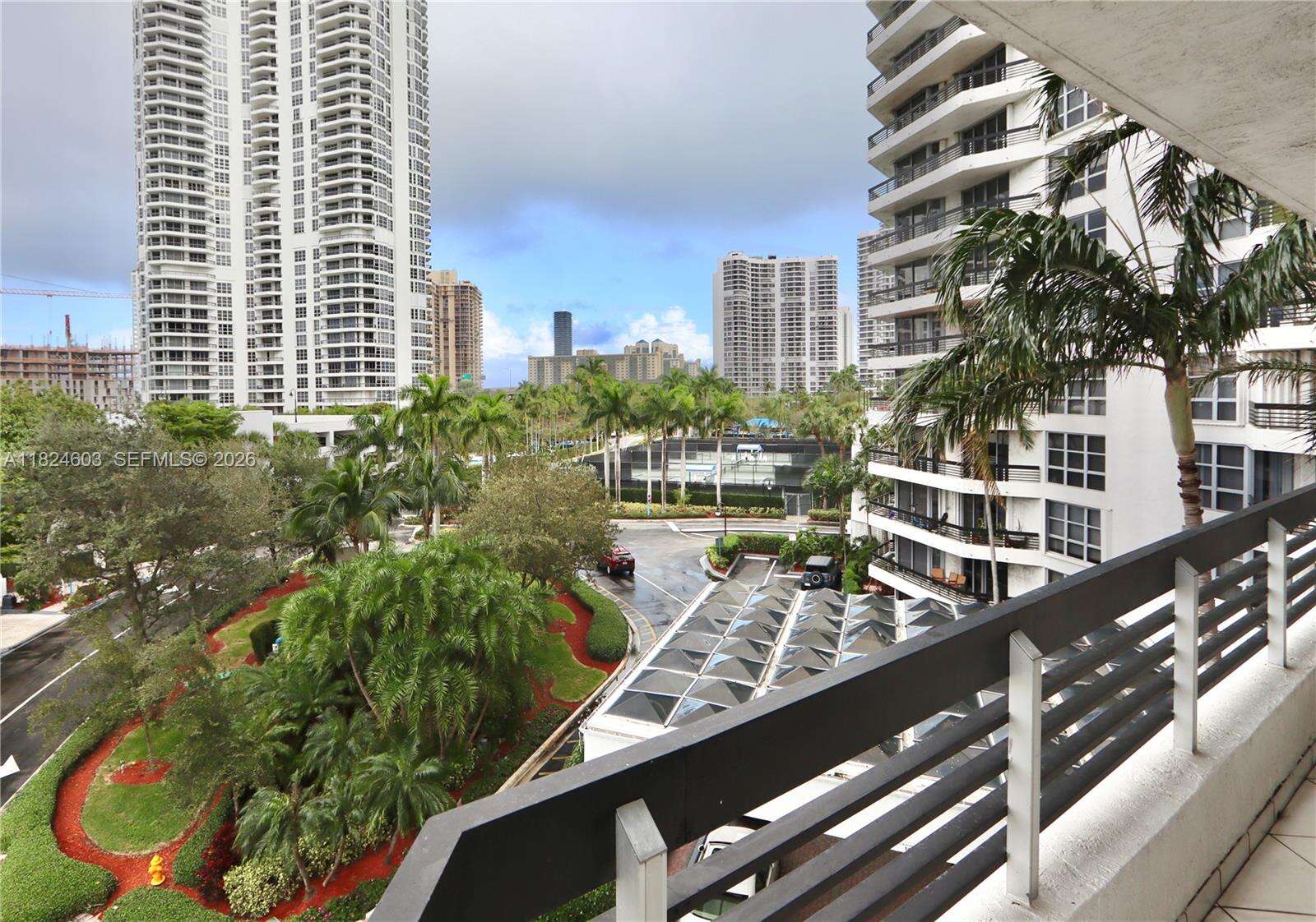 Mystic Pointe Tower 500 at 3530 Mystic Pointe Dr, Aventura, FL 33180 - For Rent photo 2