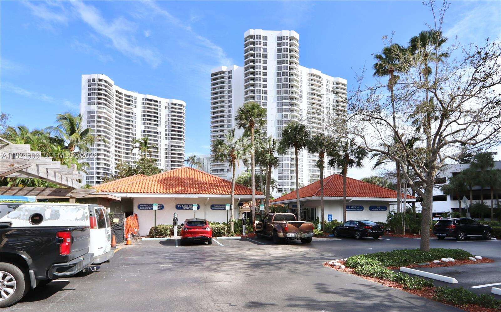 Mystic Pointe Tower 500 at 3530 Mystic Pointe Dr, Aventura, FL 33180 - For Rent photo 34