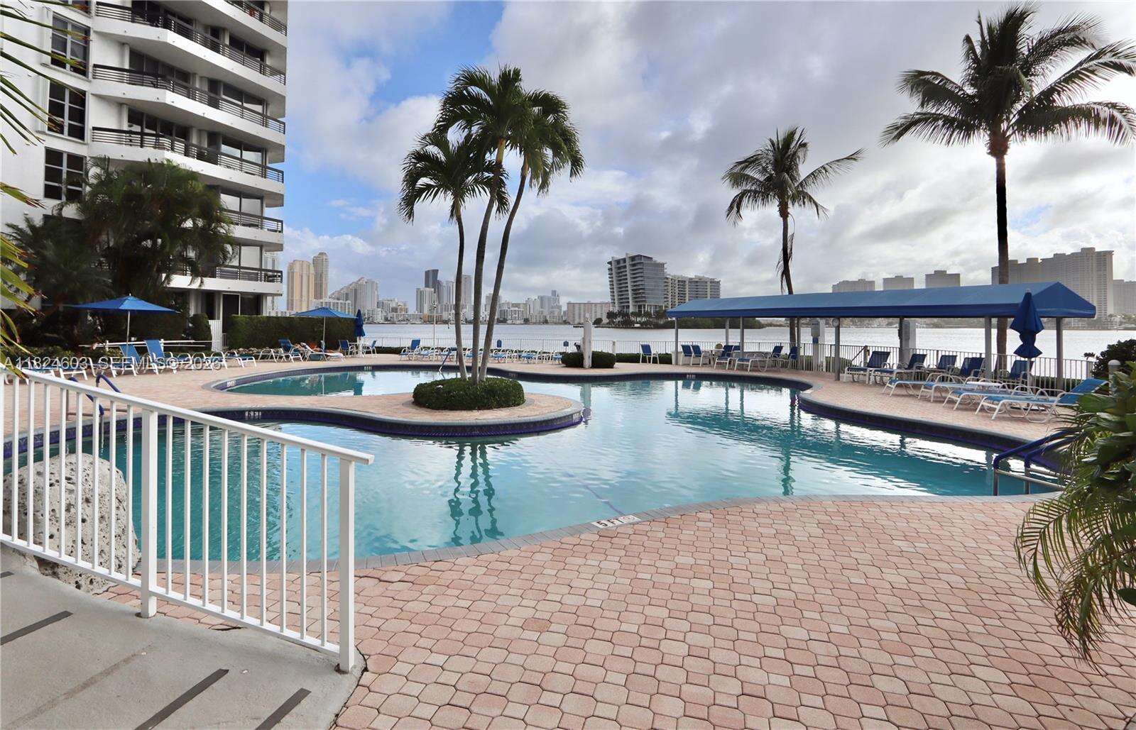 Mystic Pointe Tower 500 at 3530 Mystic Pointe Dr, Aventura, FL 33180 - For Rent photo 40