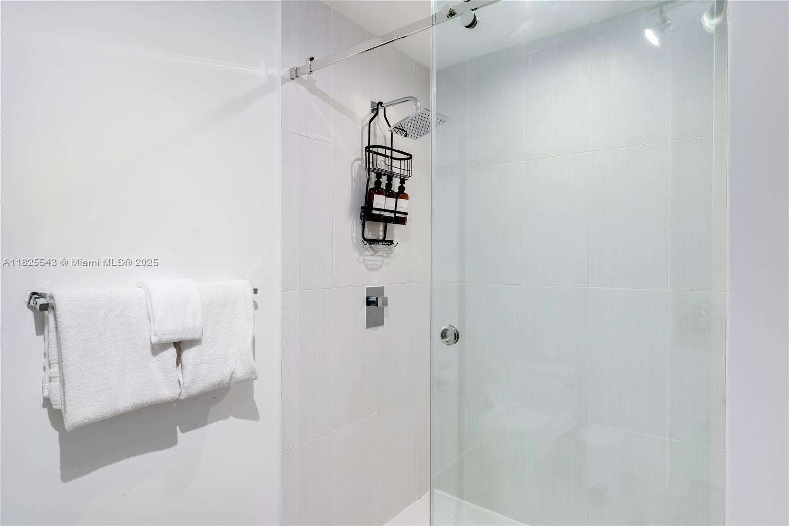 Midblock at 3250 1 Ave, Miami, FL 33137 - For Rent photo 17