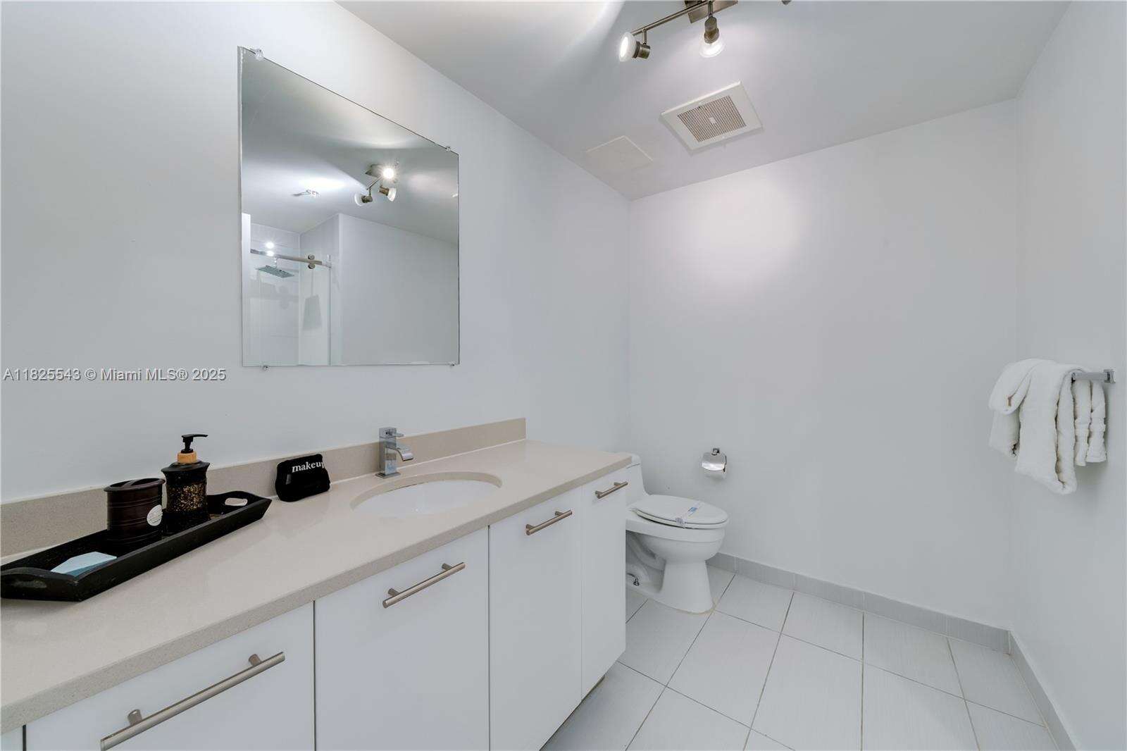 Midblock at 3250 1 Ave, Miami, FL 33137 - For Rent photo 21
