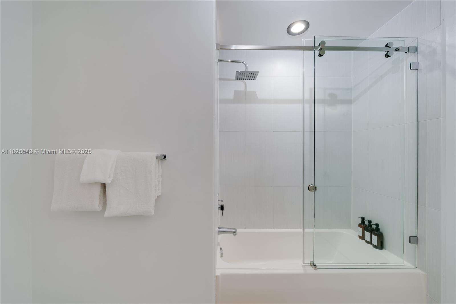 Midblock at 3250 1 Ave, Miami, FL 33137 - For Rent photo 22