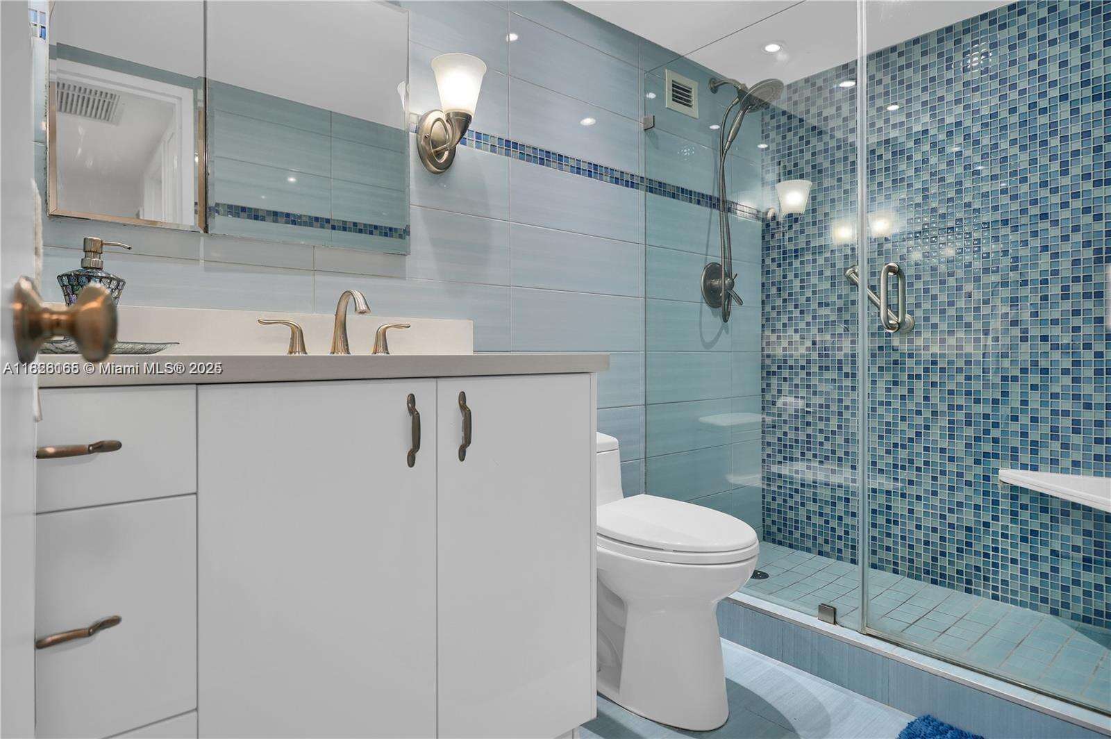 Seacoast 5151 at 5151 Collins Ave, Miami Beach, FL 33140 - For Rent photo 15