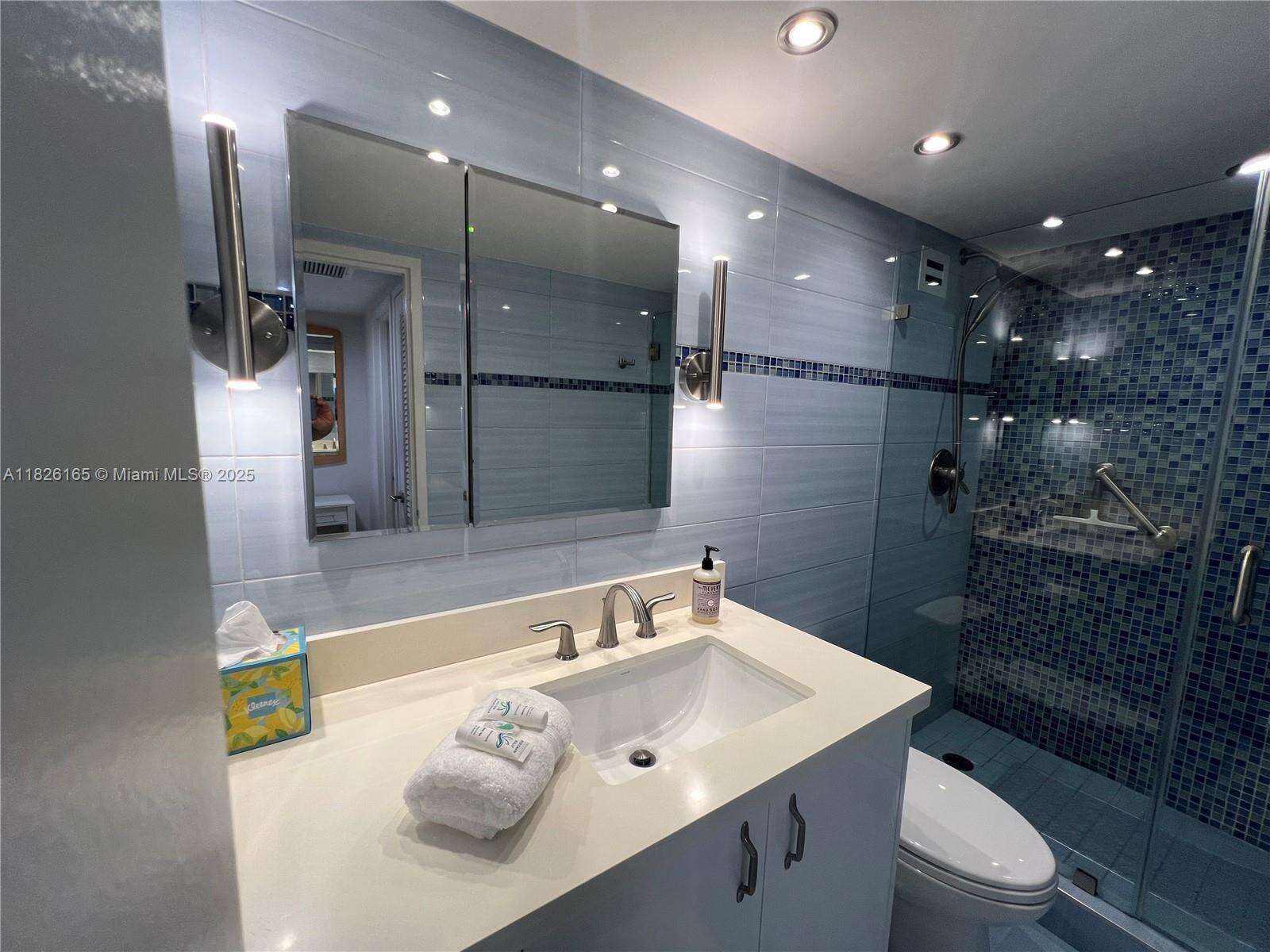 Seacoast 5151 at 5151 Collins Ave, Miami Beach, FL 33140 - For Rent photo 16