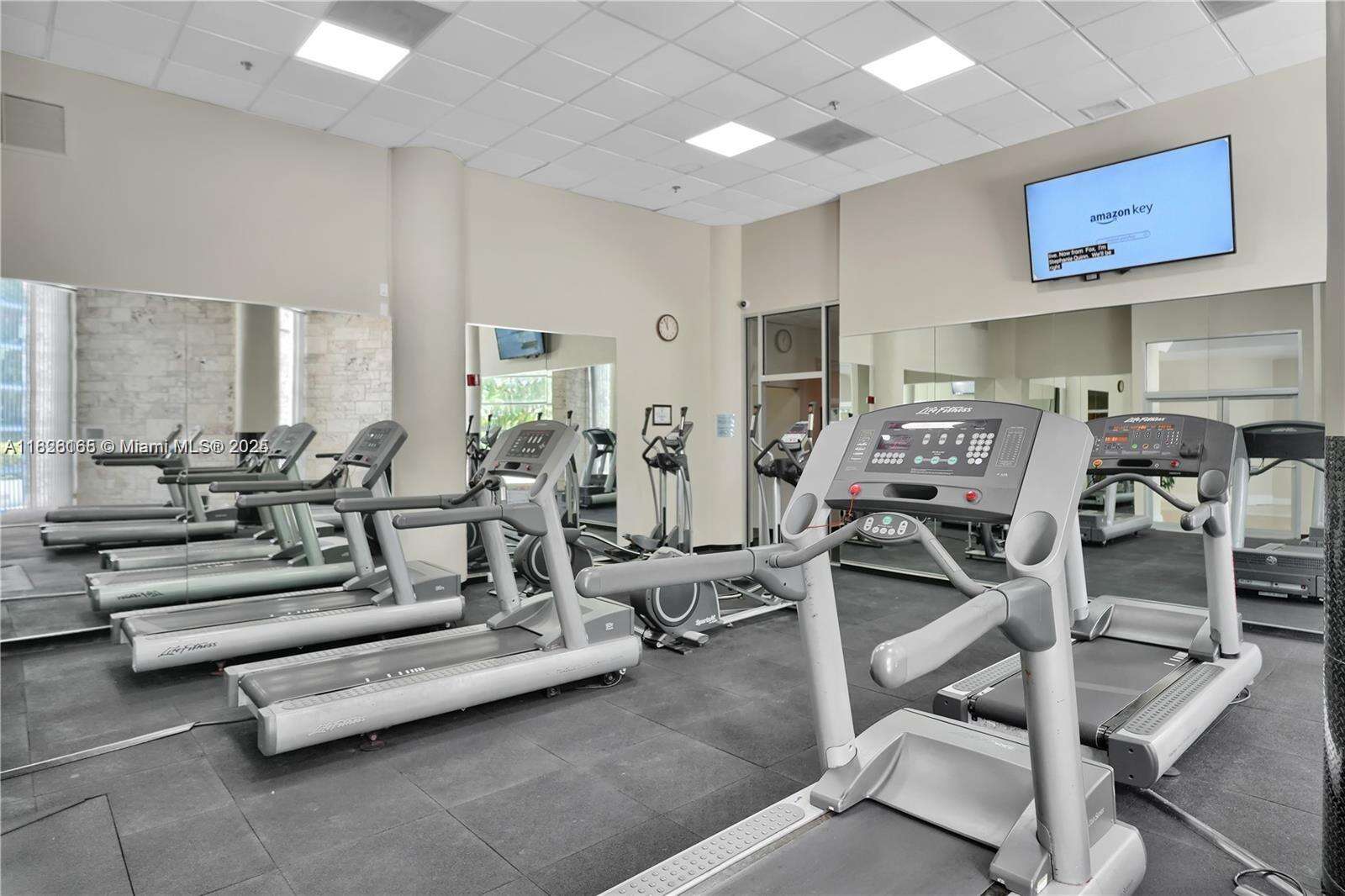 Seacoast 5151 at 5151 Collins Ave, Miami Beach, FL 33140 - For Rent photo 32