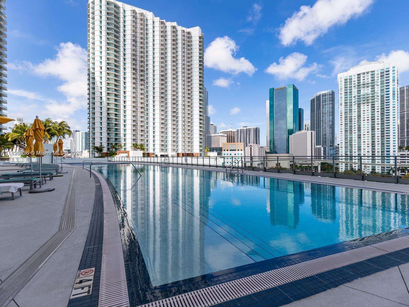 Mint at 92 3 St, Miami, FL 33130 - For Rent photo 9