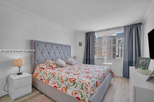 The Hemispheres at 1950 Ocean Dr, Hallandale Beach, FL 33009 - For Rent photo 14