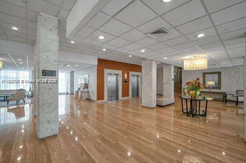 The Hemispheres at 1950 Ocean Dr, Hallandale Beach, FL 33009 - For Rent photo 21