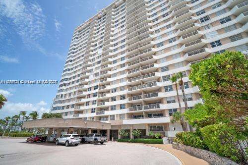 The Hemispheres at 1950 Ocean Dr, Hallandale Beach, FL 33009 - For Rent photo 25
