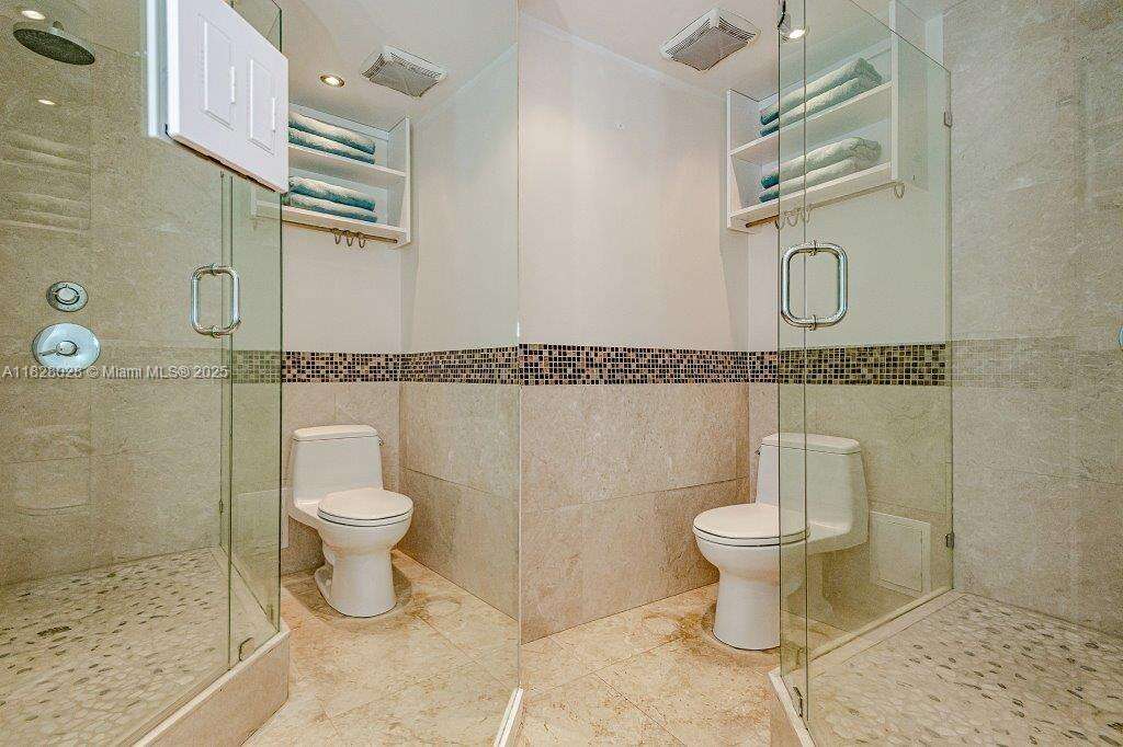 Roney Palace at 2301 Collins Ave, Miami Beach, FL 33139 - For Rent photo 22