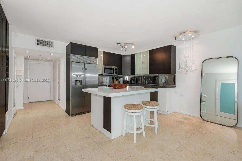 Roney Palace at 2301 Collins Ave, Miami Beach, FL 33139 - For Rent photo 7