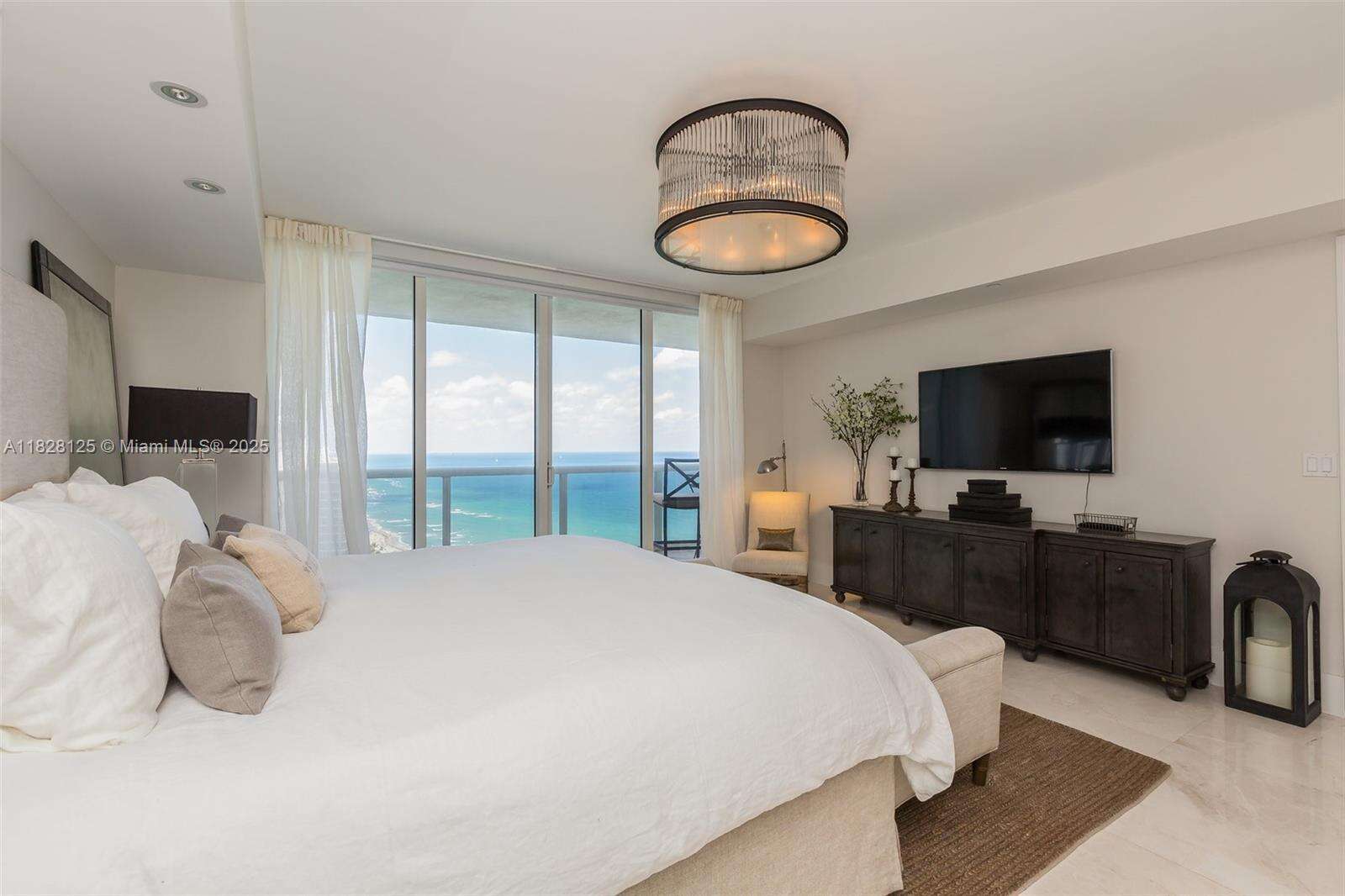 The Beach Club Two at 1830 Ocean Dr, Hallandale Beach, FL 33009 - For Rent photo 18