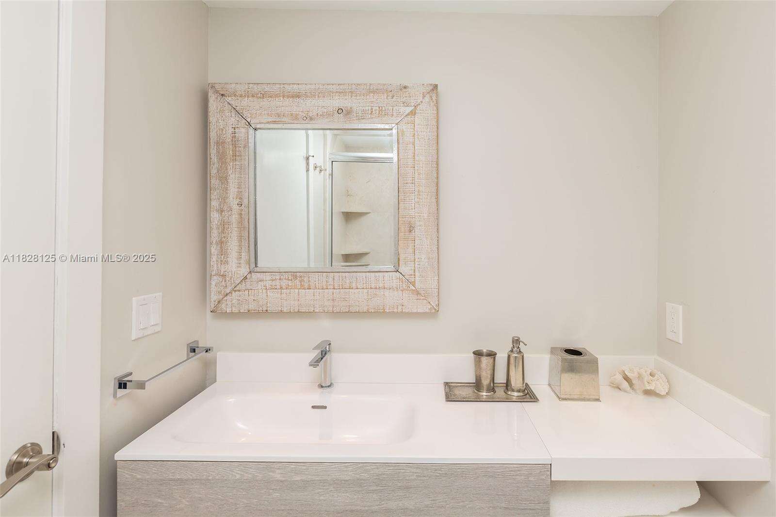 The Beach Club Two at 1830 Ocean Dr, Hallandale Beach, FL 33009 - For Rent photo 21