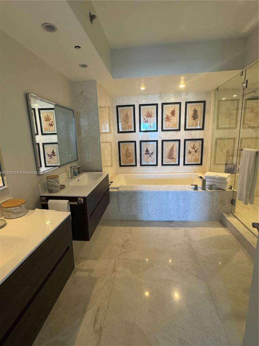 The Beach Club Two at 1830 Ocean Dr, Hallandale Beach, FL 33009 - For Rent photo 40