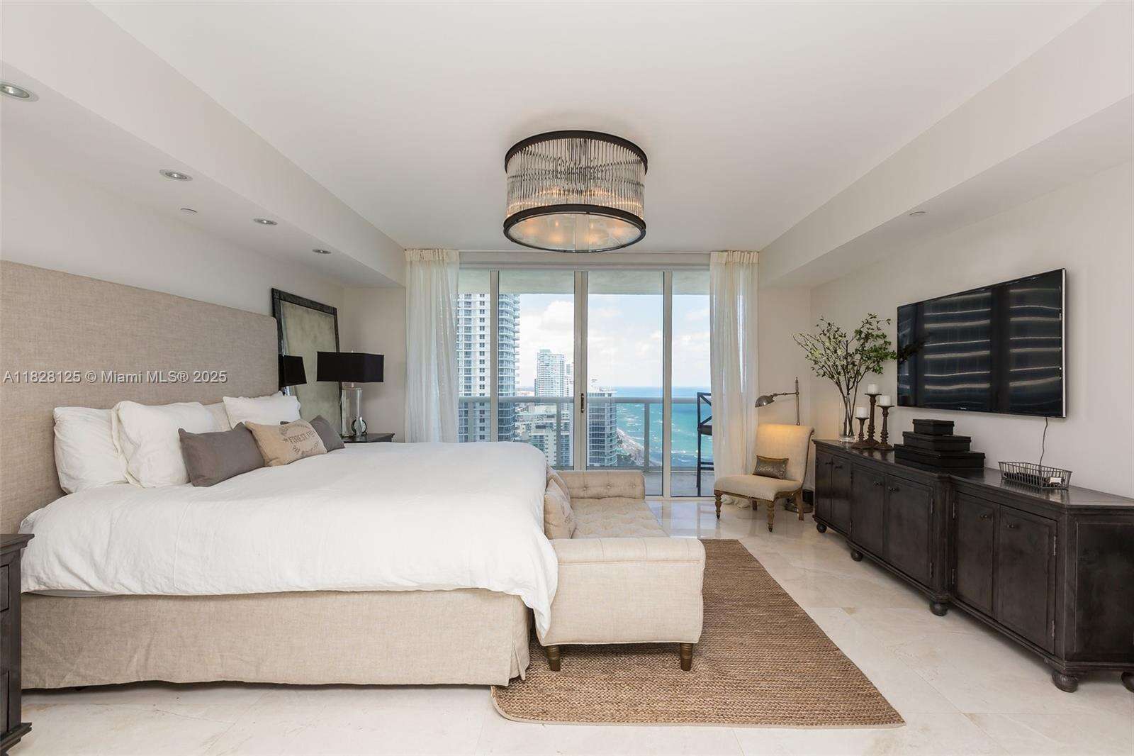 The Beach Club Two at 1830 Ocean Dr, Hallandale Beach, FL 33009 - For Rent photo 5