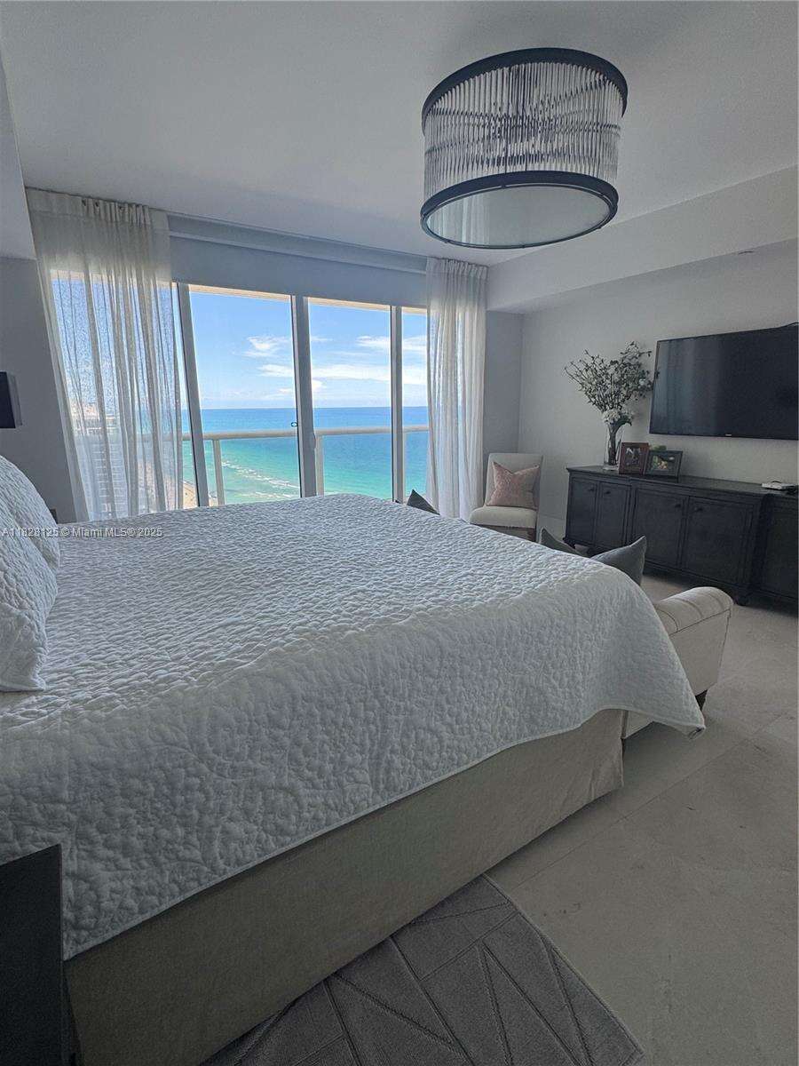 The Beach Club Two at 1830 Ocean Dr, Hallandale Beach, FL 33009 - For Rent photo 46