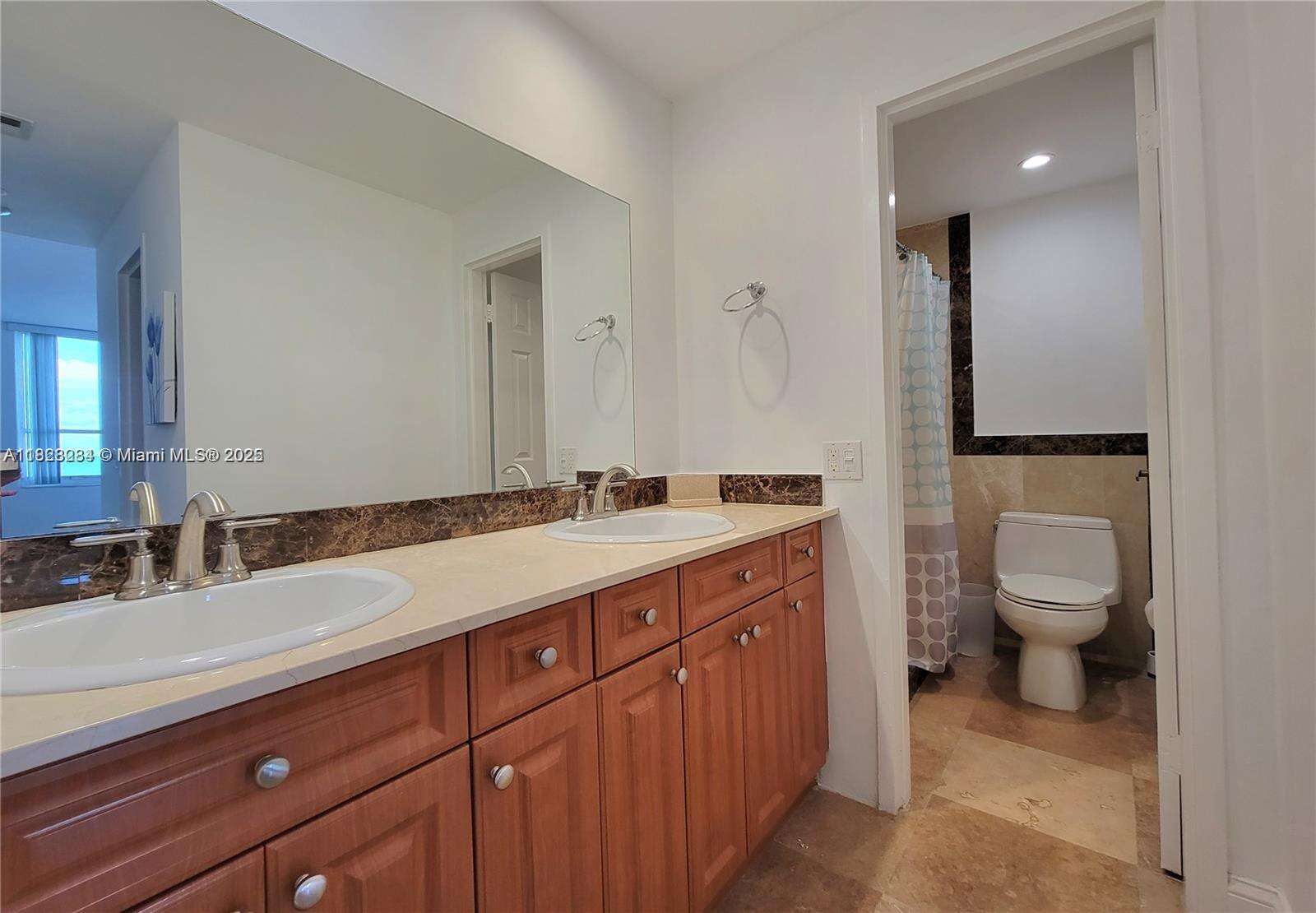 Alexander Towers at 3505 Ocean Dr, Hollywood, FL 33019 - For Rent photo 14