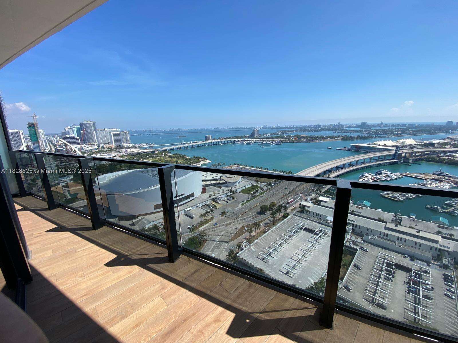 The Elser at 398 5th St, Miami, FL 33132 - For Rent photo 13