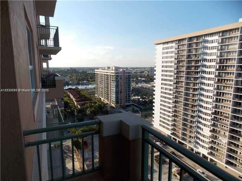 2080 Ocean Dr, Hallandale Beach, FL 33009 - For Rent photo 2
