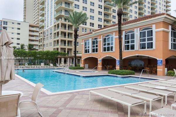 2080 Ocean Dr, Hallandale Beach, FL 33009 - For Rent photo 16
