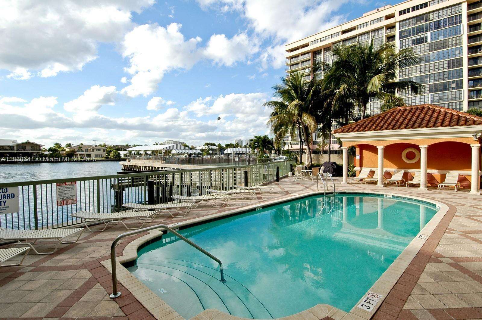 2080 Ocean Dr, Hallandale Beach, FL 33009 - For Rent photo 19