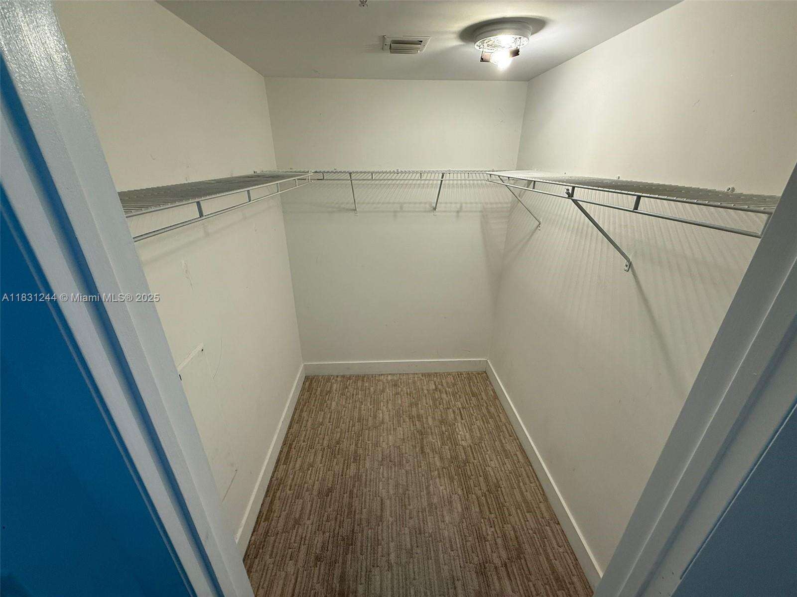 Vizcayne North at 244 Biscayne Blvd, Miami, FL 33132 - For Rent photo 9