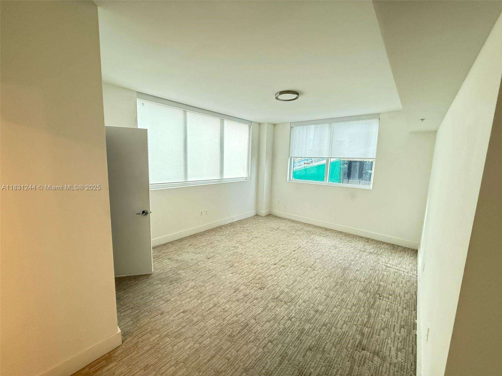 Vizcayne North at 244 Biscayne Blvd, Miami, FL 33132 - For Rent photo 10
