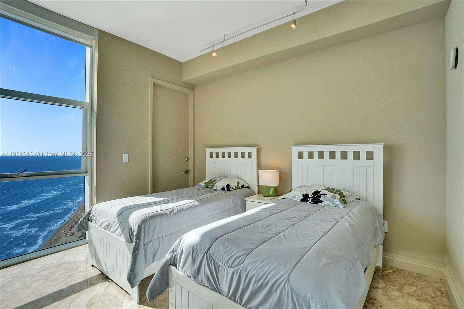 Trump Palace at 18101 Collins Ave, Sunny Isles Beach, FL 33160 - For Rent photo 31