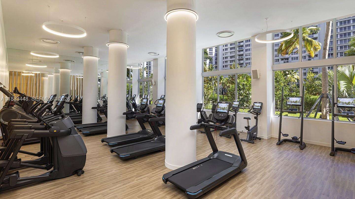 Flamingo South Beach at 1500 Bay Rd, Miami Beach, FL 33139 - For Rent photo 17