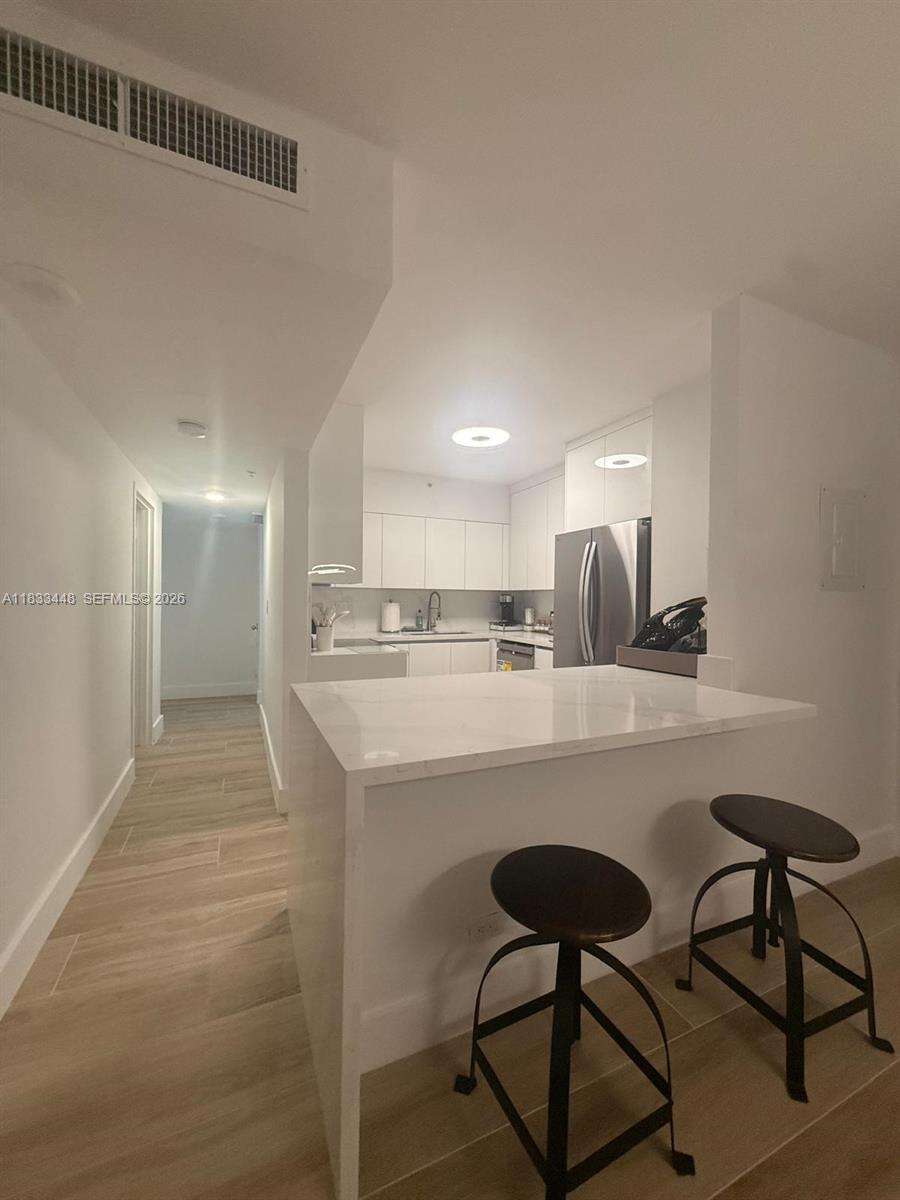 Flamingo South Beach at 1500 Bay Rd, Miami Beach, FL 33139 - For Rent photo 8