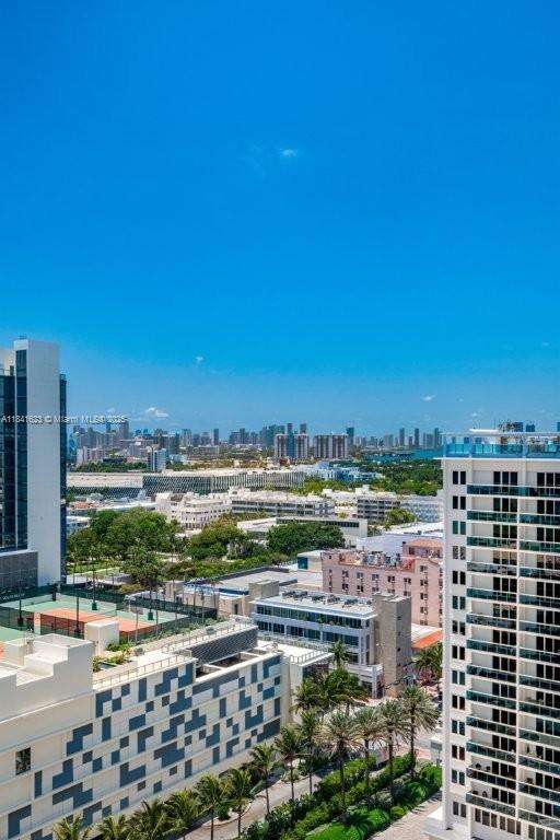 Roney Palace at 2301 Collins Ave, Miami Beach, FL 33139 - For Rent photo 19