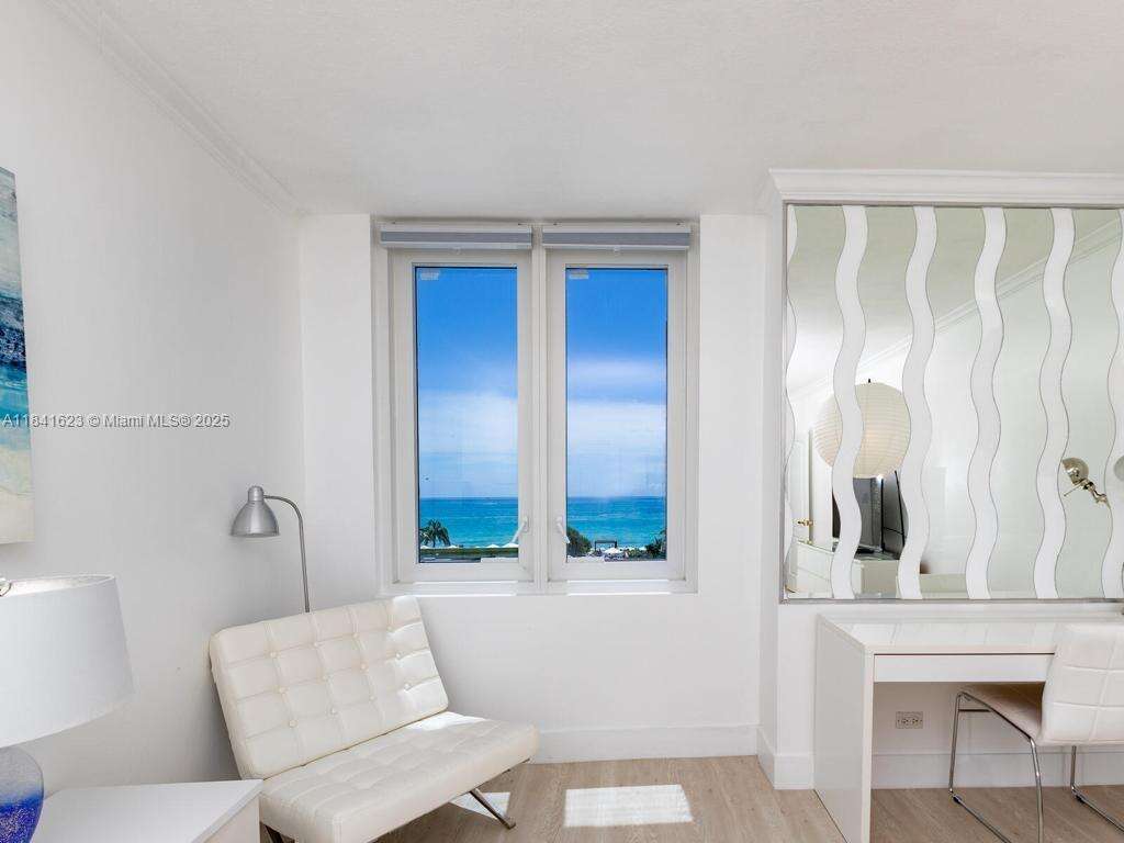 Roney Palace at 2301 Collins Ave, Miami Beach, FL 33139 - For Rent photo 7