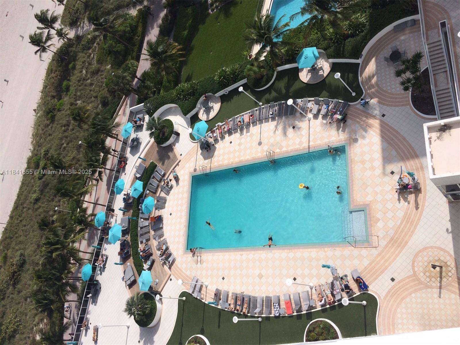 Decoplage at 100 Lincoln Rd, Miami Beach, FL 33139 - For Rent photo 50