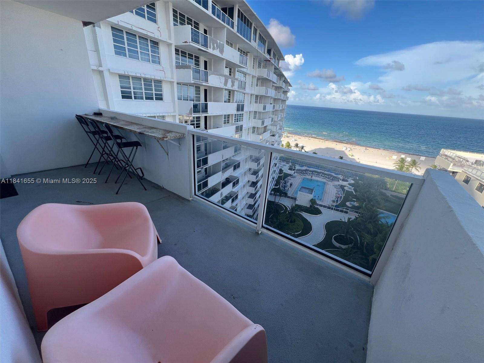 Decoplage at 100 Lincoln Rd, Miami Beach, FL 33139 - For Rent photo 6