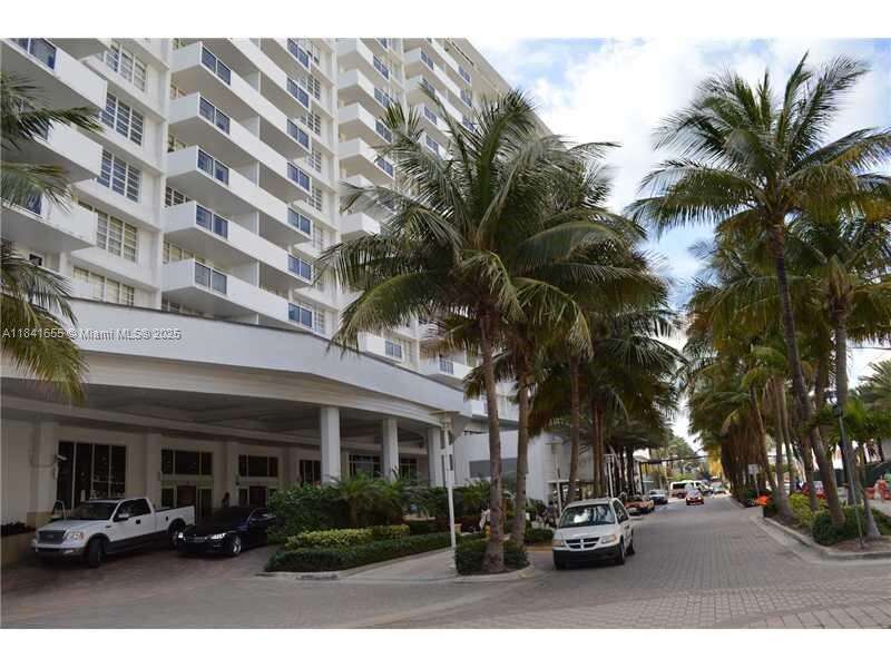 Decoplage at 100 Lincoln Rd, Miami Beach, FL 33139 - For Rent photo 56