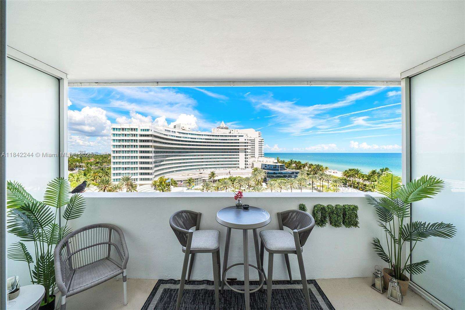 Fontainebleau 3 at 4391 Collins Ave, Miami Beach, FL 33140 - For Rent photo 22