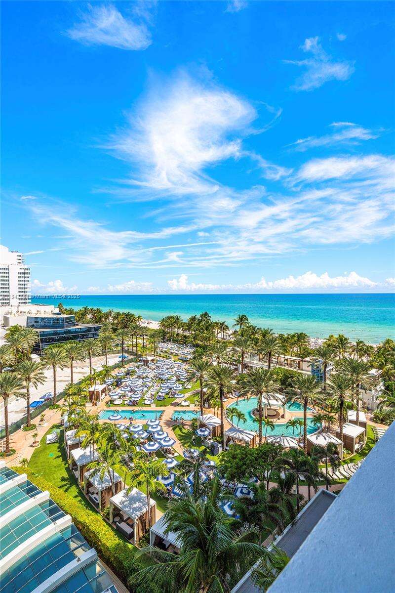 Fontainebleau 3 at 4391 Collins Ave, Miami Beach, FL 33140 - For Rent photo 26