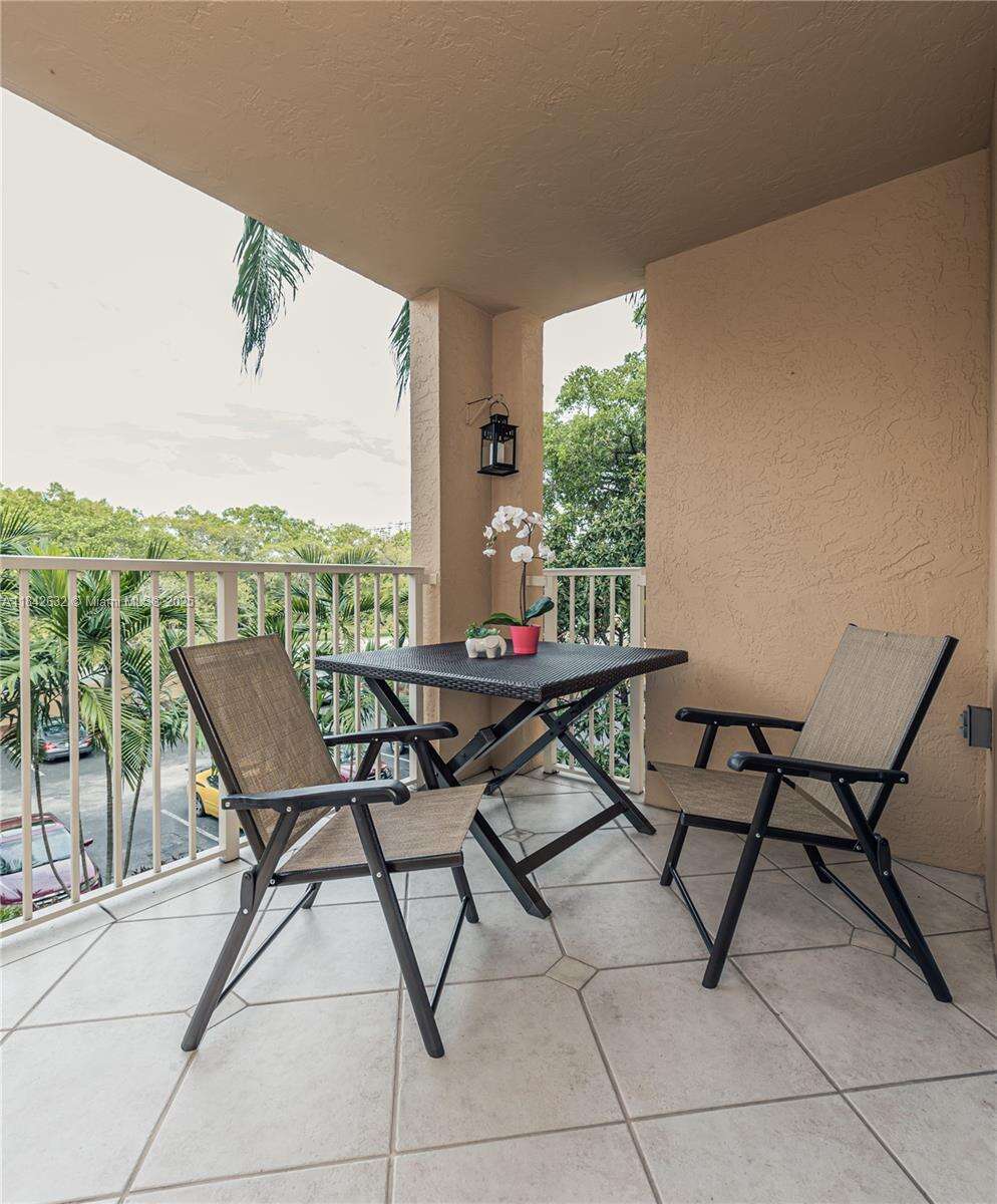 The Yacht Club At Aventura at 19801 Country Club Dr, Aventura, FL 33180 - For Rent photo 35