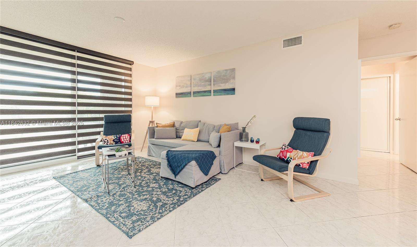The Yacht Club At Aventura at 19801 Country Club Dr, Aventura, FL 33180 - For Rent photo 5
