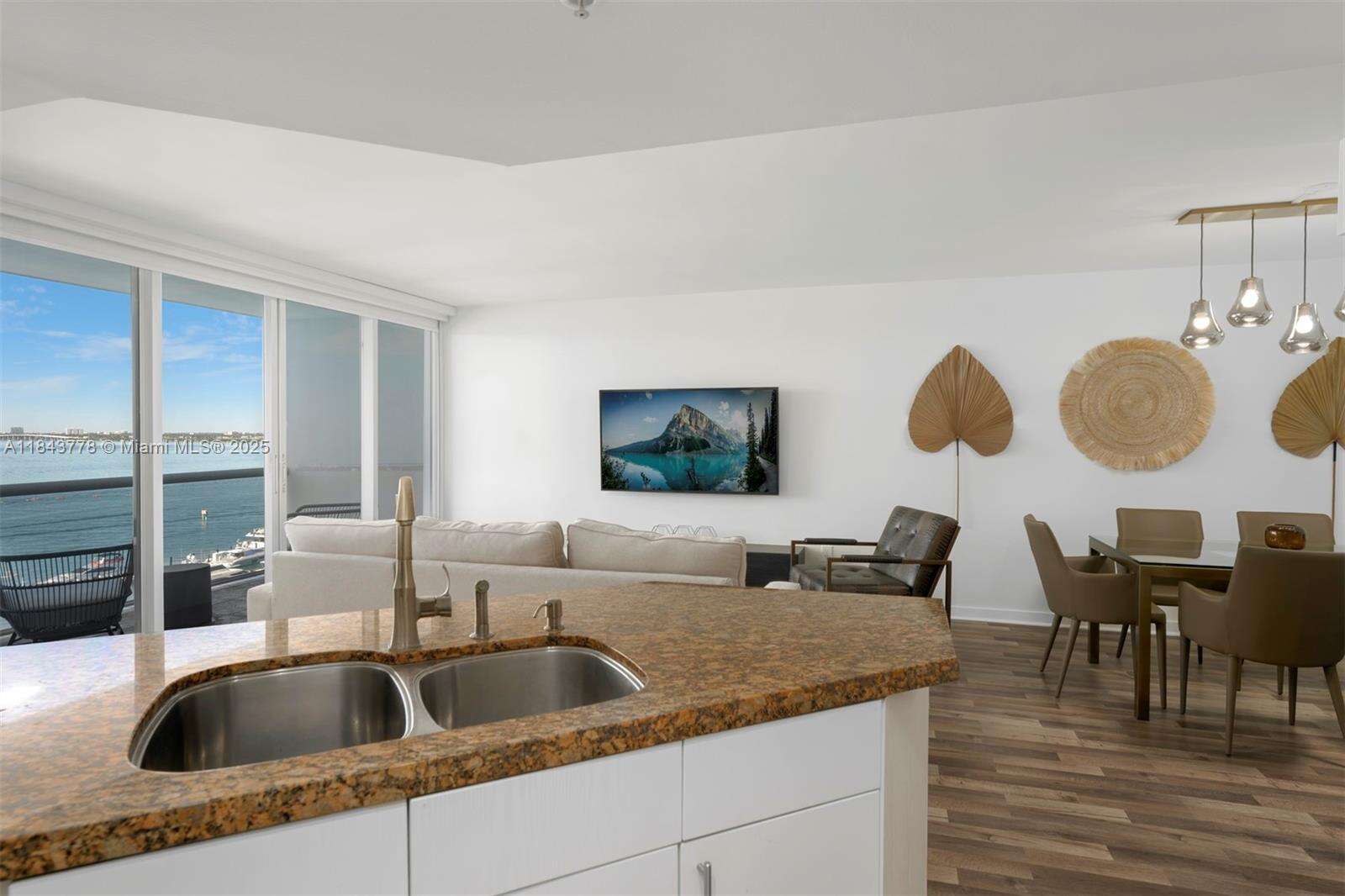 1800 Sunset Harbour Dr, Miami Beach, FL 33139 - For Rent photo 14