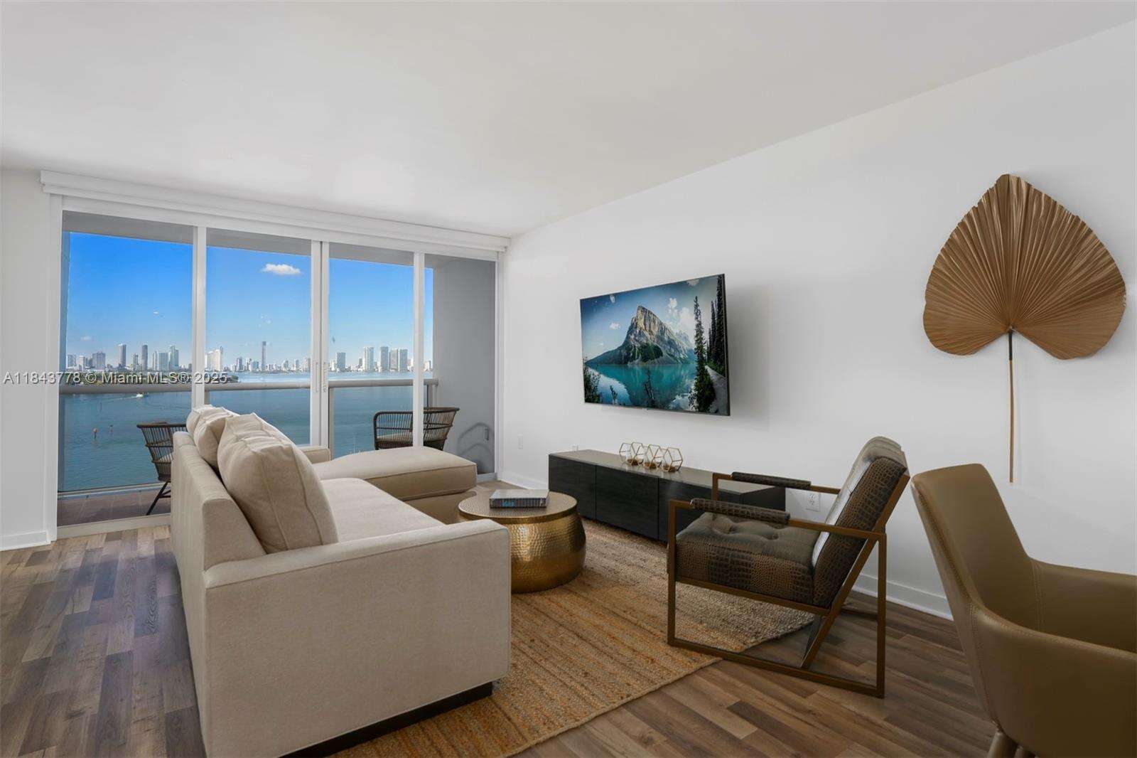 1800 Sunset Harbour Dr, Miami Beach, FL 33139 - For Rent photo 7