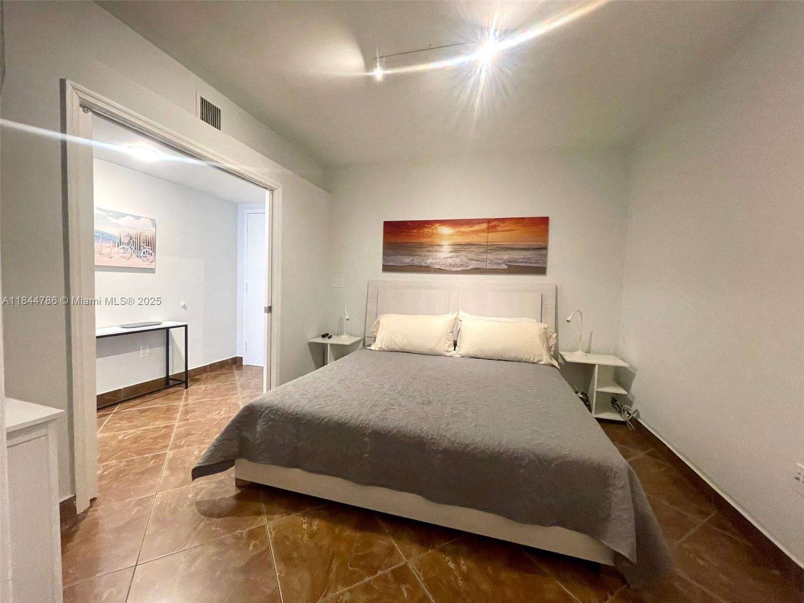 The Beach Club Two at 1830 Ocean Dr, Hallandale Beach, FL 33009 - For Rent photo 21