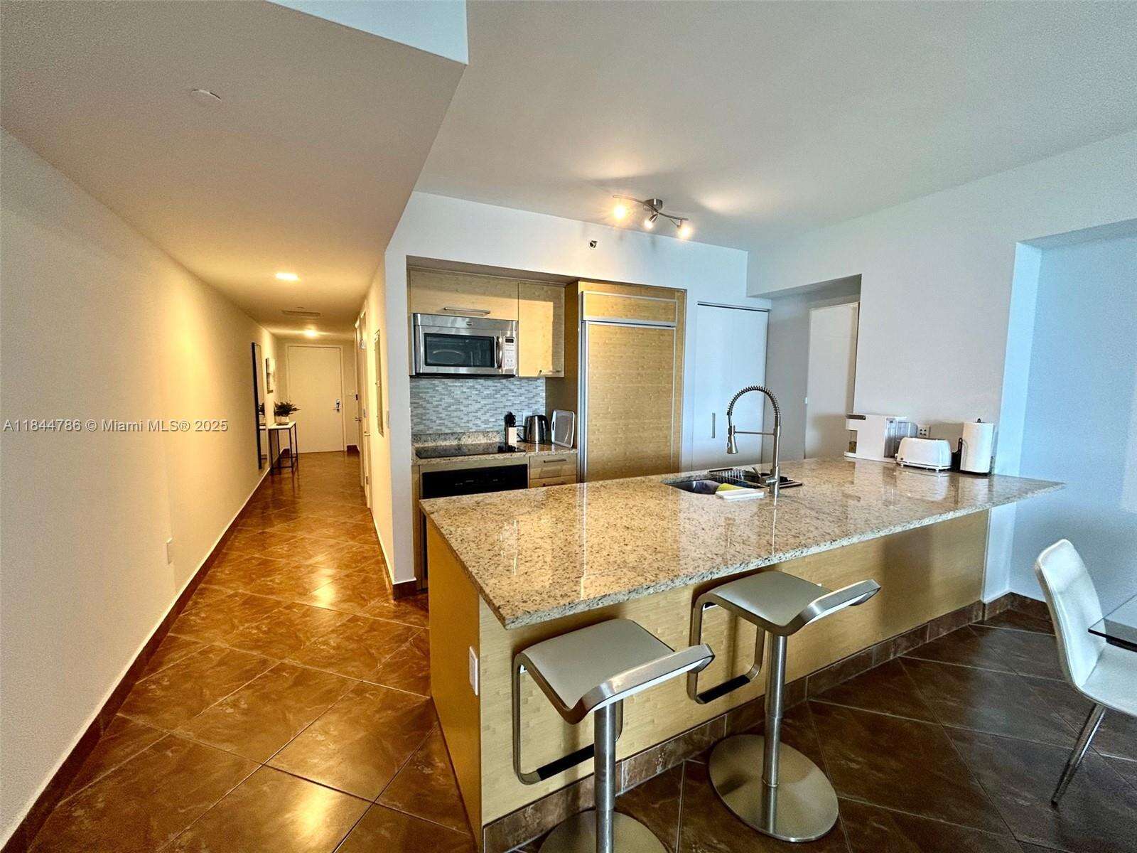 The Beach Club Two at 1830 Ocean Dr, Hallandale Beach, FL 33009 - For Rent photo 4