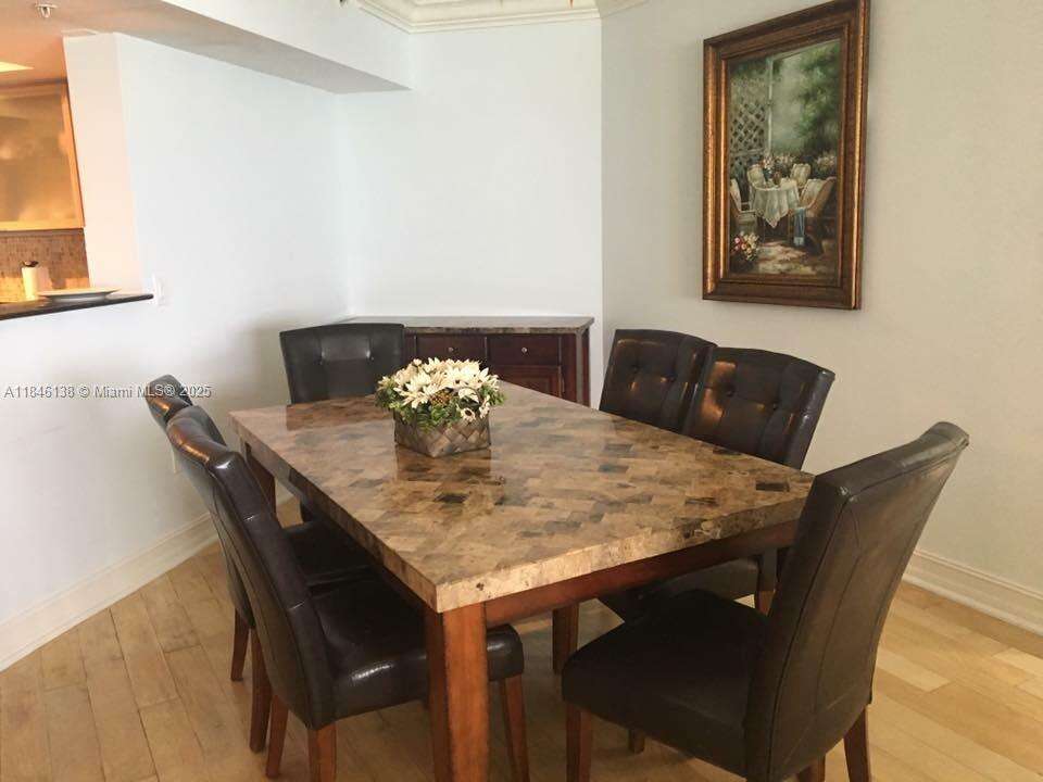 La Perla at 16699 Collins Ave, Sunny Isles Beach, FL 33160 - For Rent photo 8